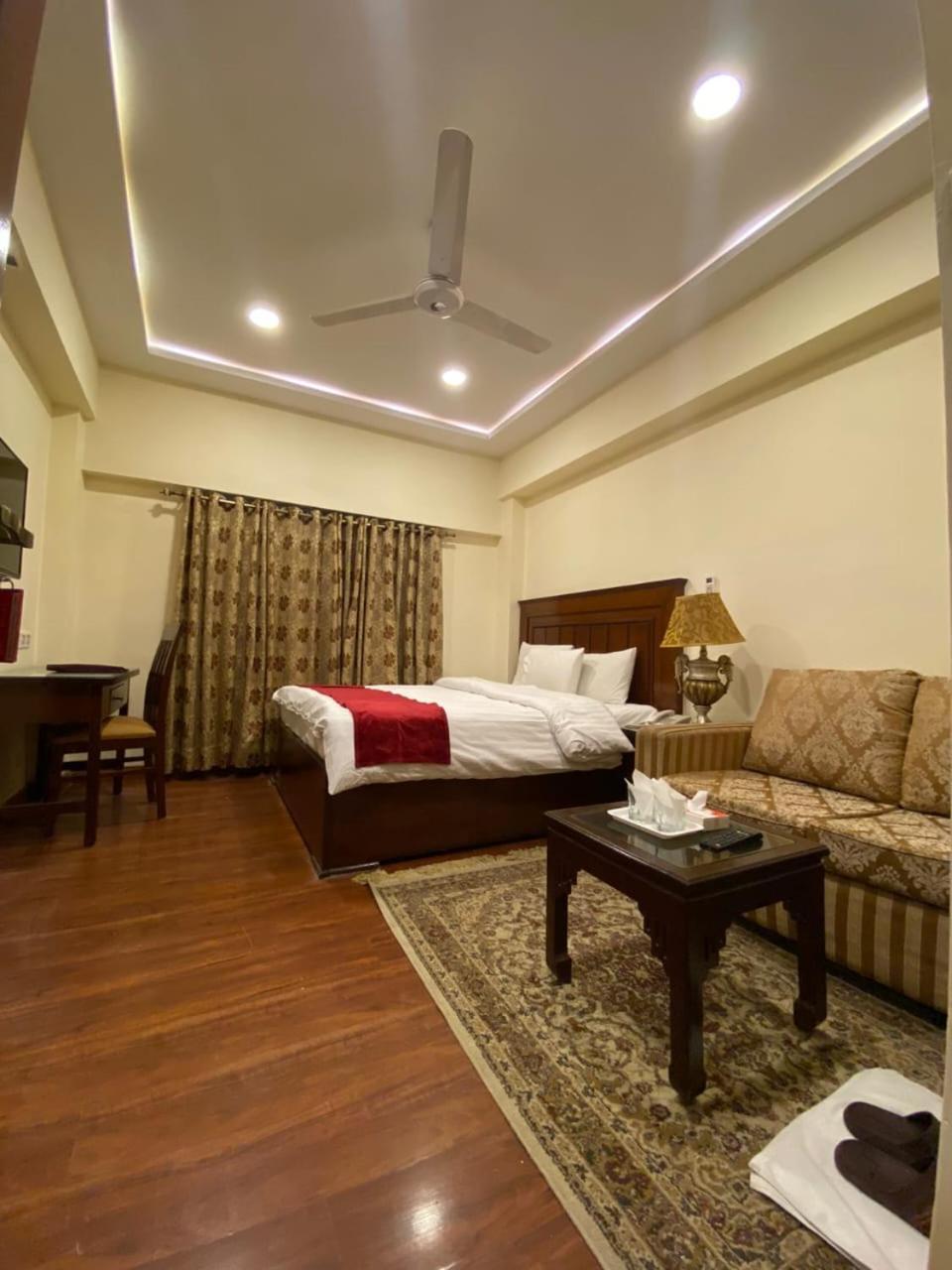 Hotel Diplomat Islamabad Luaran gambar