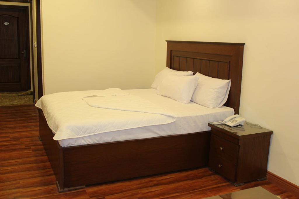 Hotel Diplomat Islamabad Luaran gambar