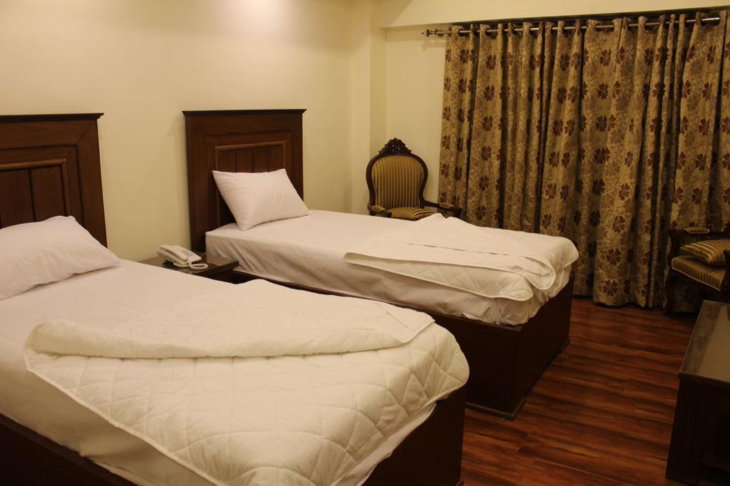 Hotel Diplomat Islamabad Luaran gambar