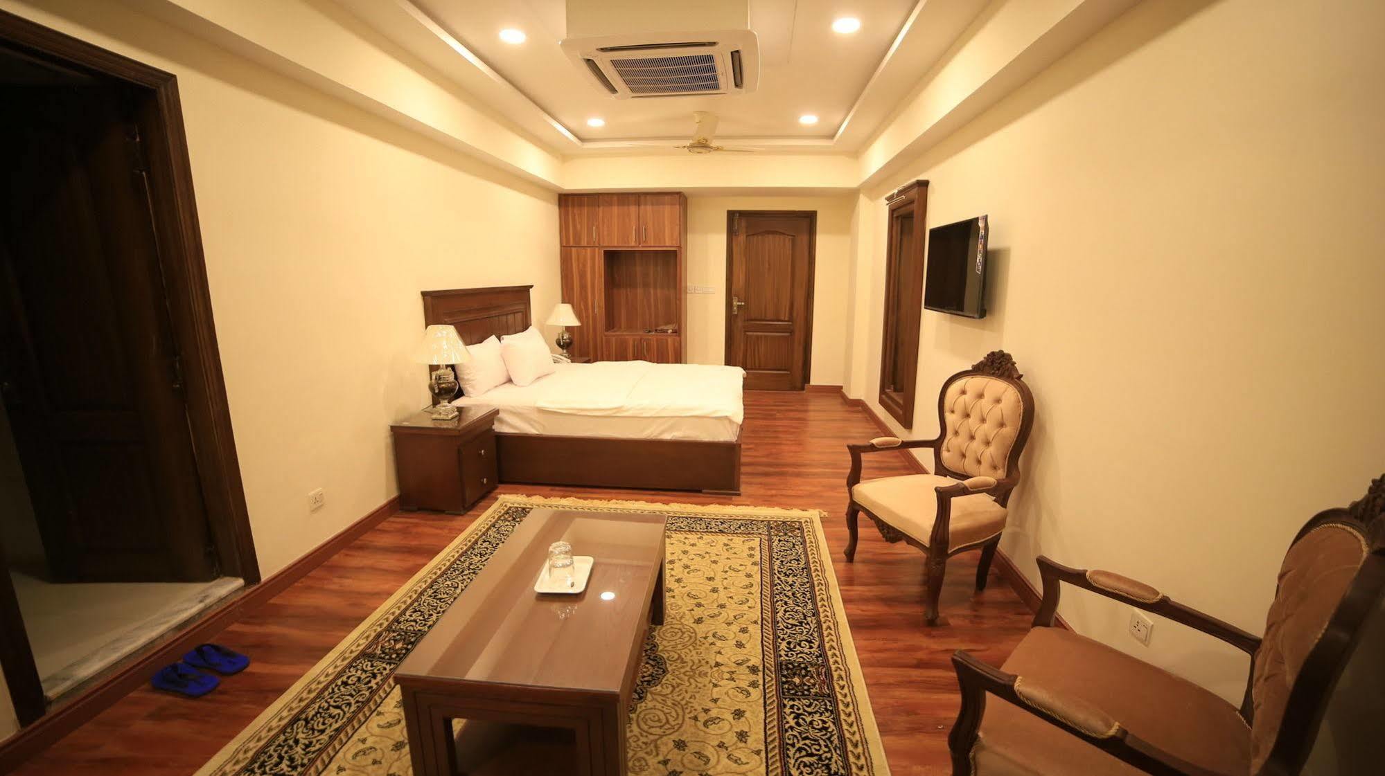 Hotel Diplomat Islamabad Luaran gambar