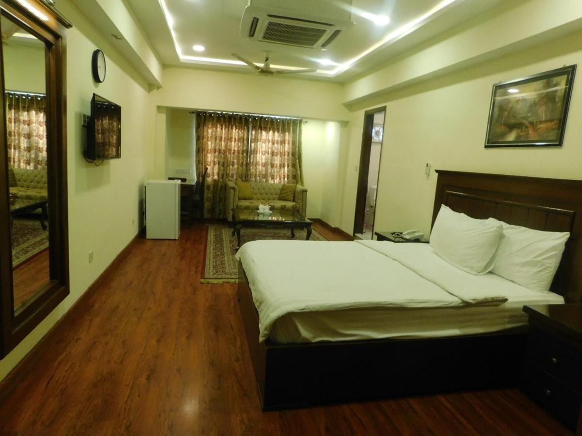 Hotel Diplomat Islamabad Luaran gambar