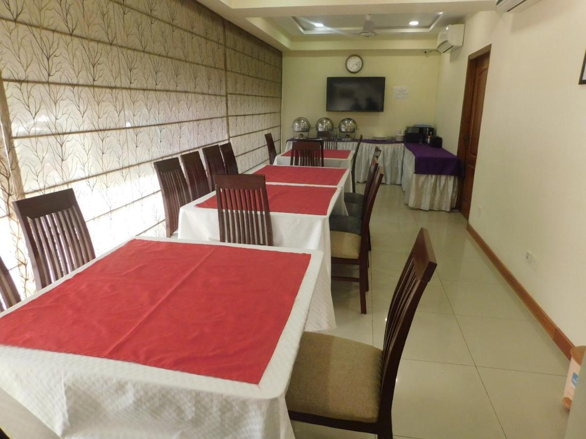 Hotel Diplomat Islamabad Luaran gambar