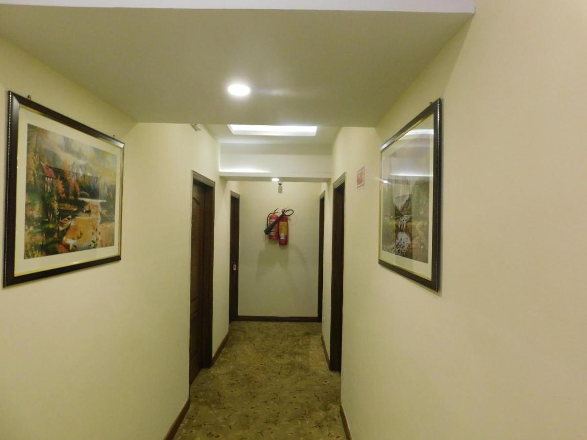 Hotel Diplomat Islamabad Luaran gambar